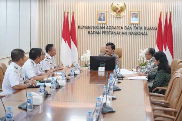 Bahas Lahan di IKN, Kepala Bakamla RI Courtesy Call Menteri ATR/BPN