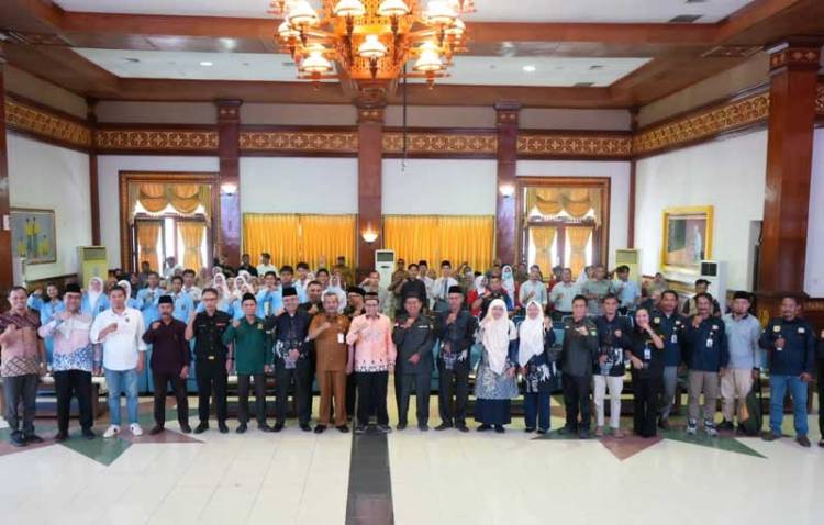 Hendry Munief Silaturahmi dengan Ratusan Tokoh Siak, Bahas Banyak Hal