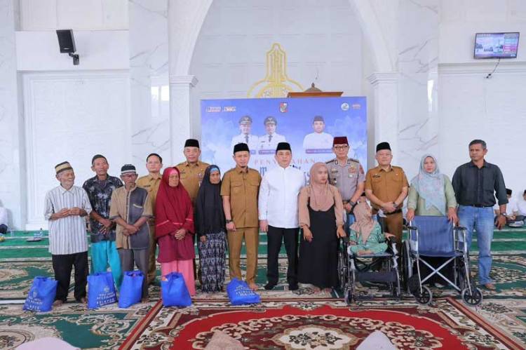 Hibah Mantan Wakapolri, Wali Kota Pekanbaru Tetapkan Masjid Al Kastoeri sebagai Masjid Paripurna Kota