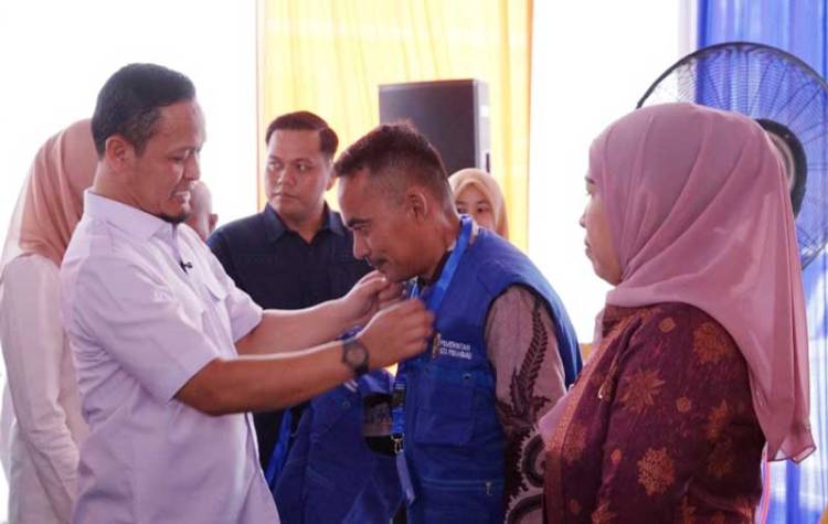 Agung Nugroho Resmikan Program Satu ASN Satu RW