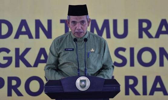 Kadisdik Riau Bantah Adanya Guru Bantu Fiktif