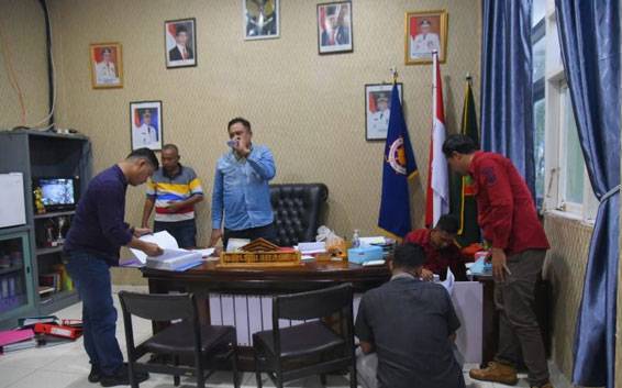 Dugaan Pungli Rekrutmen Pegawai Kontrak, Polisi Geledah Kantor Satpol PP Rokan Hilir