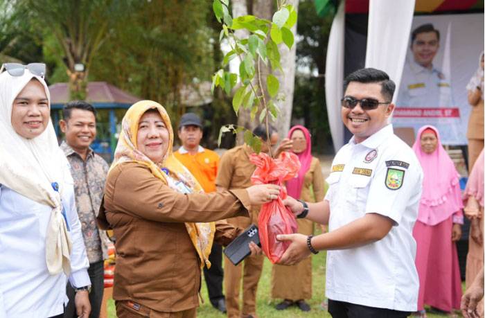 Ketua Karang Taruna Riau Kunjungi Desa Kuala Terusan Pelalawan