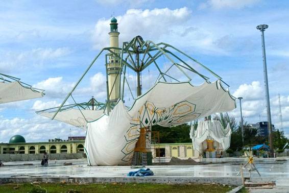 Payung Elektrik Masjid Raya Annur Diterjang Badai, Ini Kata Dinas PUPR PKPP Riau