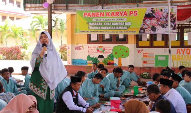 UPT SMPN 1 Bangkinang Kota Panen Karya P5 Tema Kearifan Lokal