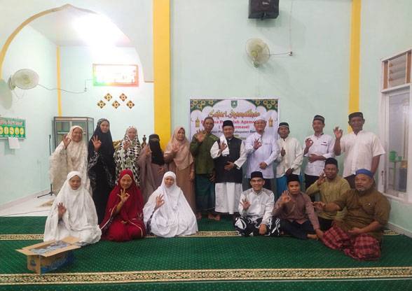 Safari Ramadhan dan Berbagi 1000 Takjil Bersama Dai Bermasa Se-Kecamatan Pinggir