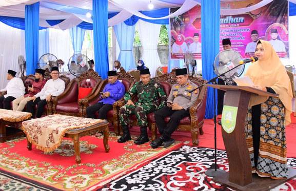 Bupati Kasmarni Ajak Masyarakat Tingkatkan Rasa Persatuan dan Persaudaraan