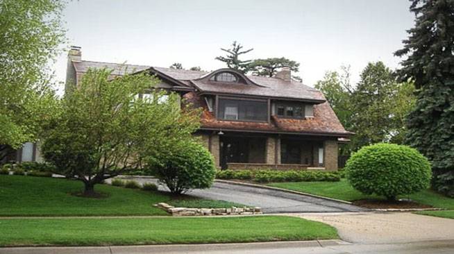 Orang Terkaya ke-6 di Dunia Tinggal di Rumah Seharga Rp 400 Jutaan