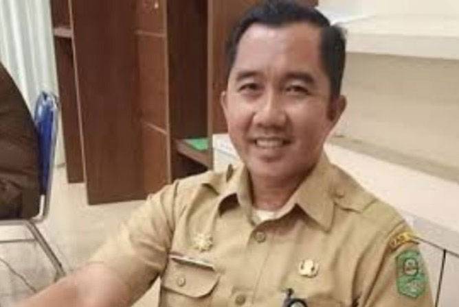 Bupati Alfedri Tunjuk Fauzi Asni Sebagai Plh Sekda Siak
