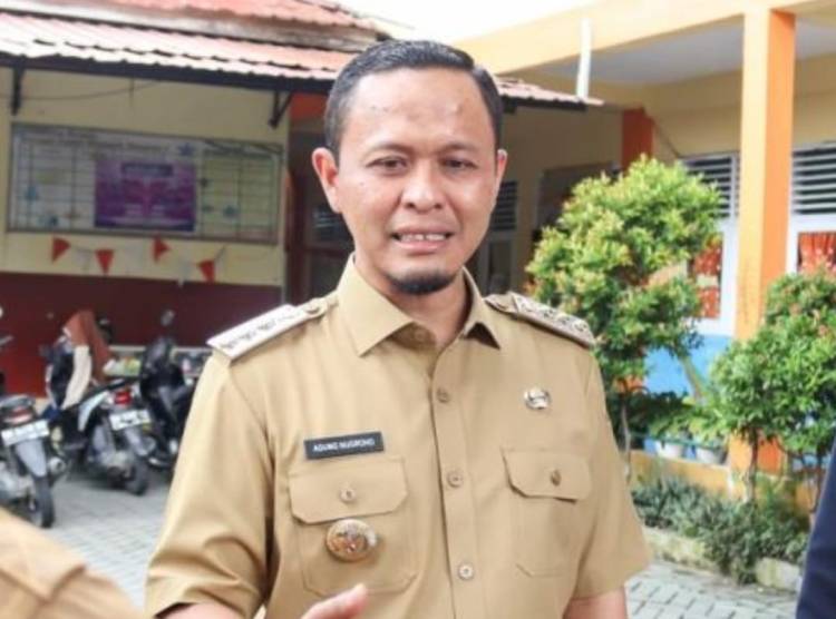 Honorer Pemko Pekanbaru Belum Terima Gaji? Lapor!