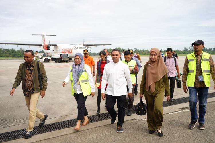 Penerbangan Pekanbaru-Rengat Diluncurkan