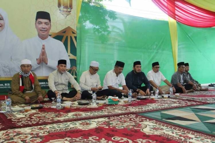 Buka Puasa Bersama di Kedaton Tua, Pemkab Inhil Ajak Masyarakat Jaga Kerukunan