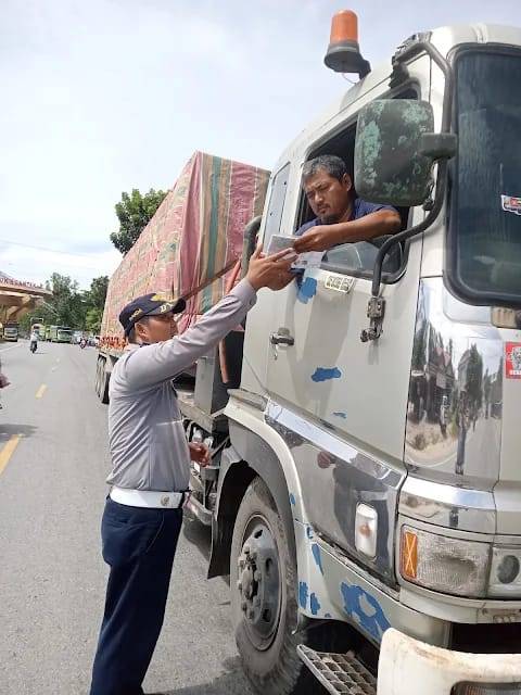 Jelang Lebaran, Dishub Kuansing Awasi Kendaraan Angkutan Barang