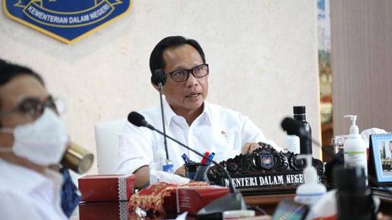 Mendagri Minta Kepala Daerah Segera Atur Skema Pemberian THR dan Gaji ke-13 PNS