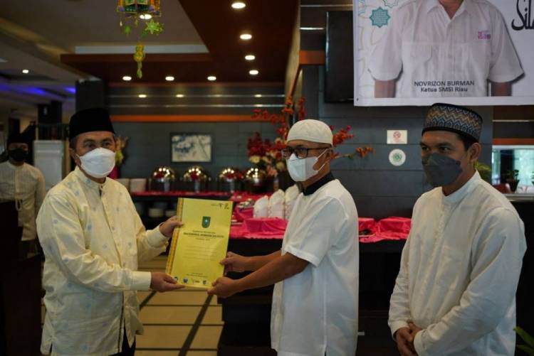 Silaturahmi Bersama Gubernur Riau, Novrizon Burman: Tegakkan Ekosistem Media yang Baik