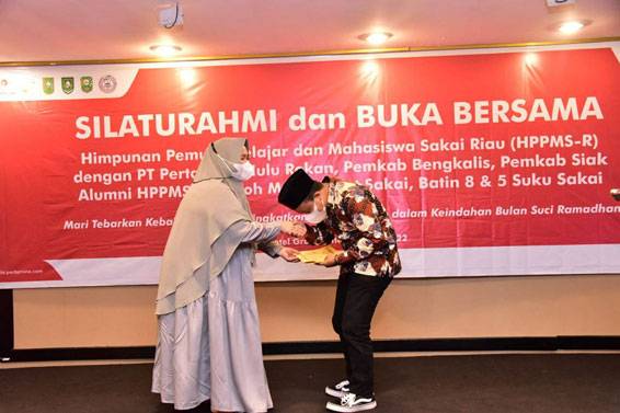 Bupati Bengkalis Bersilaturahmi Dengan Himpunan Pemuda Pelajar dan Mahasiswa Sakai Riau