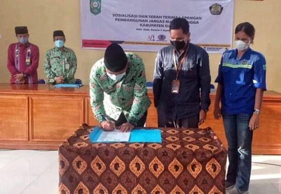 Tandatangani Pembangunan Jaringan Gas Rumah Tangga, Bupati Alfedri Berharap Dukungan Masyarakat