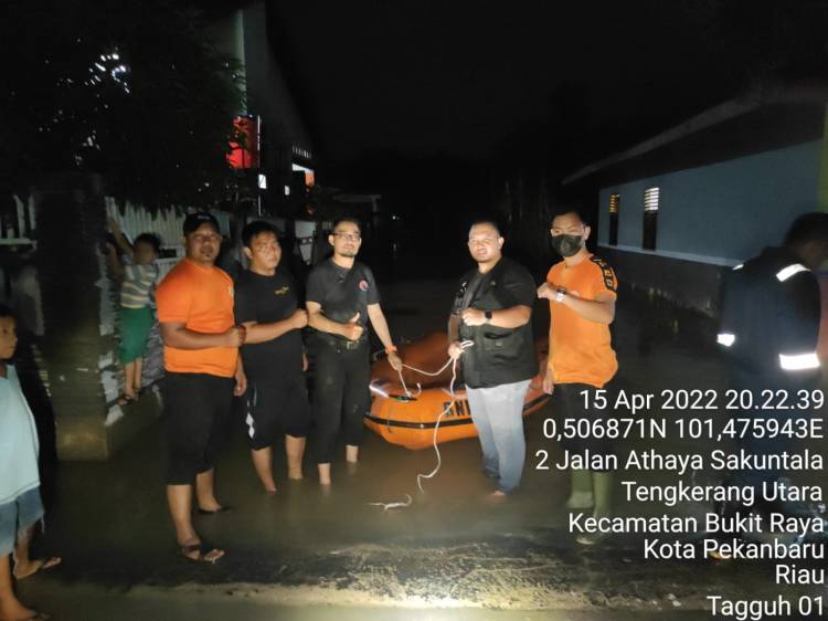 BPBD Pekanbaru Bantu Korban Longsor dan Banjir di 4 Kecamatan