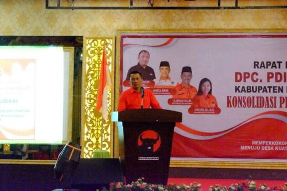 PDI-P Tak Akui Bupati Meranti Sebagai Kader Partai