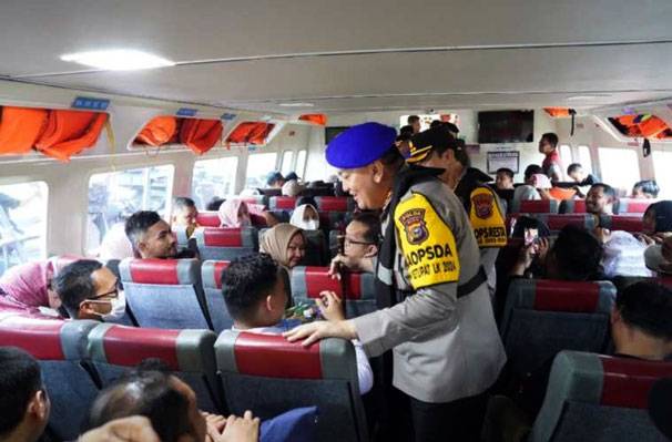 Cegat Speedboat Naga Line, Ini yang Dilakukan Kapolda Riau