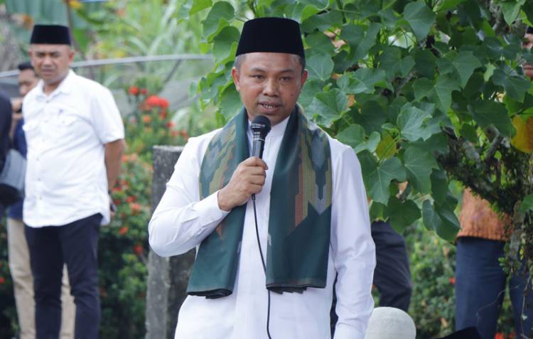 Gubernur Abdul Wahid Titip Pesan, Jangan Tinggalkan Budaya di Tengah Derasnya Kemajuan Teknologi