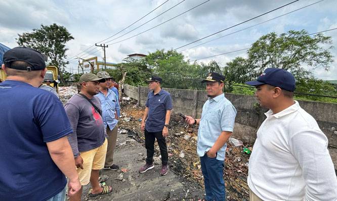 Hari Keempat Idul Fitri, Wali Kota Pekanbaru Sidak TPS Pastikan Sampah Tak Menumpuk