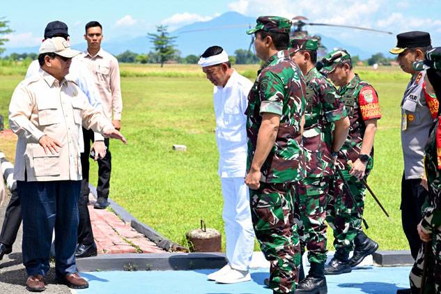 Perkuat Kolaborasi dan Swasembada Pangan Nasional, Panglima TNI Dampingi Presiden RI Panen Raya Serentak