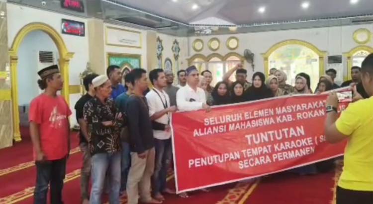 Desakan Semakin Kuat, Masyarakat Bangko dan Aliansi Mahasiswa Rohil Tuntut Karaoke See You Ditutup Permanen