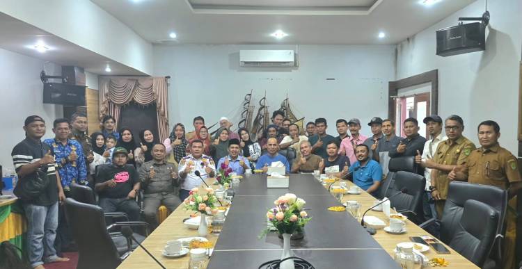 Bupati Inhil Bangun Pasar Induk Yos Sudarso yang Megah, Pedagang Pasar Subuh Pindah ke Lokasi Baru