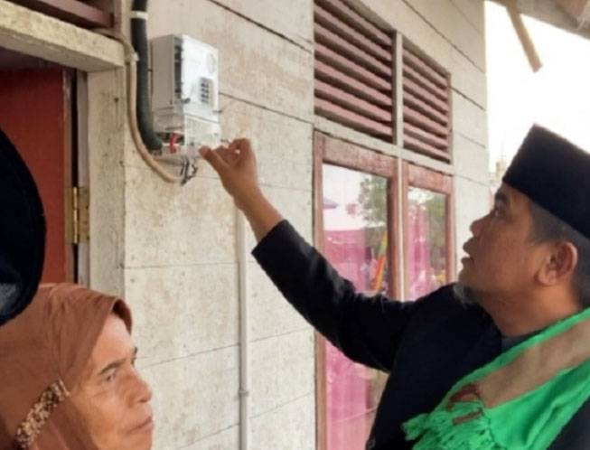 Pelalawan Menuju Elektrifikasi 100 Persen Melalui Pembangunan Jaringan Kabel Bawah Laut Sokoi - Pulau Mendol