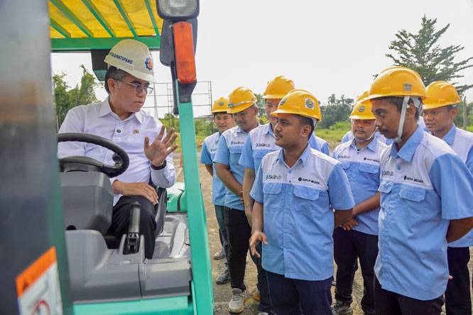Menaker: Pelatihan Vokasi Jadi Langkah Nyata Siapkan Tenaga Kerja Kompeten.