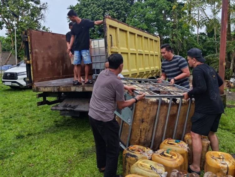Distribusikan Solar Subsidi untuk PETI di Kuansing, L300 Modifikasi dan Supir Diamankan