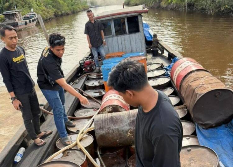 Polisi Bongkar Mafia Solar Subsidi di Pelalawan dan Inhil