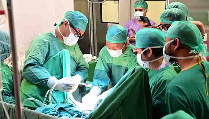 RSUD Arifin Achmad Berhasil Tangani Kasus Menouria Langka, Pasien Kini Dapat Haid Normal