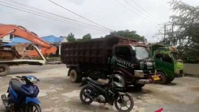 Oknum Anggota Polairud Polres Tarakan yang Ditangkap Polisi Berpakaian Preman di Bandara Ternyata Bos Tambang Emas Liar