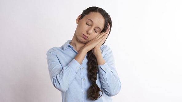 Tidur Siang Bisa Menambah Berat Badan? Cek Faktanya