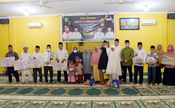 Lewat Safari Ramadhan Bupati Kasmarni Ajak PD Membaur dan Serap Aspirasi Masyarakat