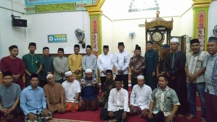 Wagub Riau Halal bi Halal Bersama Masyarakat di Masjid Nurul Iman Pekanbaru, Kerukunan dan Kebersamaan