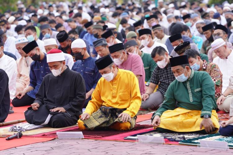 Gubernur Riau Syamsuar: Hari Raya Idulfitri 1443 H Momentum Indah Melepas Kerinduan