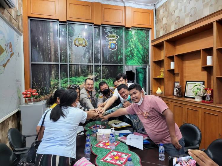Konflik Bertahun-tahun Karena Rumah Ibadah, Polres Pelalawan Damaikan Dua Tokoh Agama