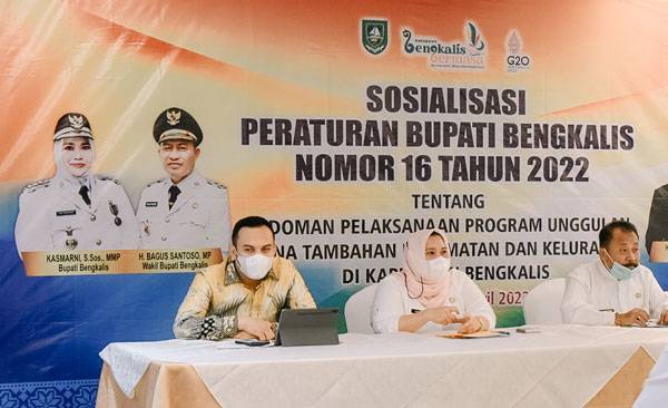 Melalui Perbup 16 Tahun 2022, Bupati Kasmarni Implementasikan Bankeu 1 M Kecamatan dan Kelurahan