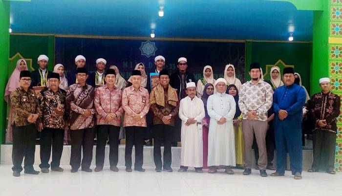 Wabup Rohil Hadiri Milad dan Wisuda YP Islam Almuhsinin Rimba Melintang