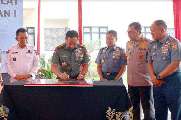 Panglima TNI Resmikan Flat Susun Kogabwilhan I di Tanjungpinang
