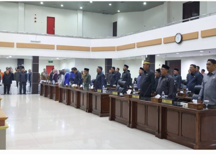 Bupati Inhil Sampaikan Pidato Tanggapan Pandangan Umum Fraksi Atas Ranperda Inhil