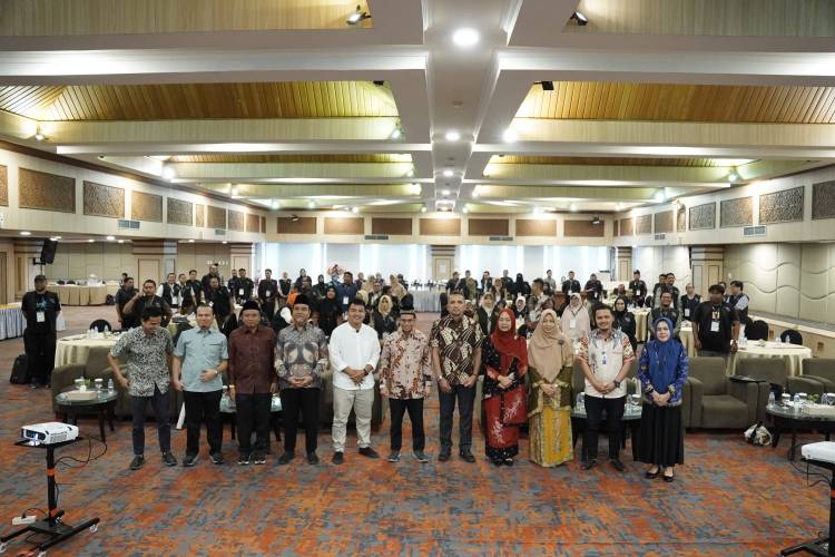 Dorong Pertumbuhan Sektor Pariwisata Riau, Hendry Munief Kembali Gelar Pelatihan bagi Pegiat Wisata