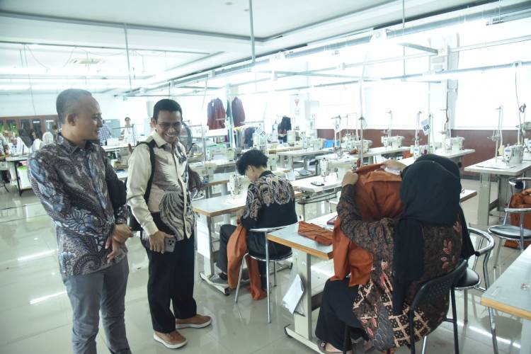 Dorong Pendidikan Vokasi,  Pemerintah Diminta Perkuat Beasiswa hingga CSR Industri