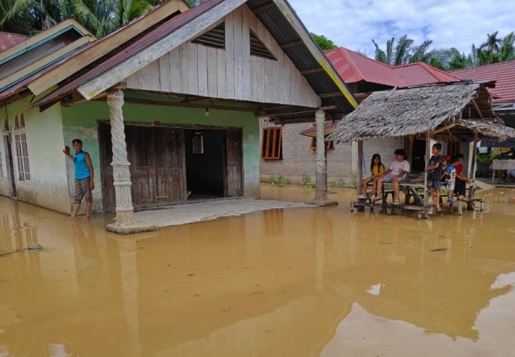 526 Rumah dan Fasum di Kuansing Terdampak Banjir Luapan Sungai Kuantan