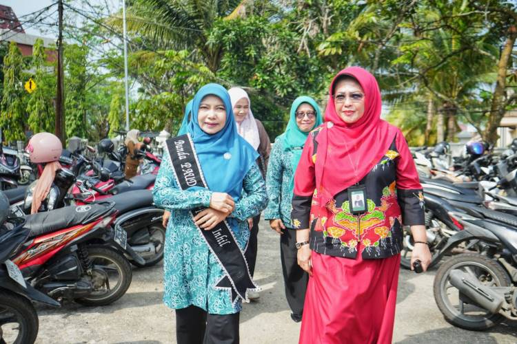 Ketua TP PKK Inhil Tinjau GPM di Tembilahan, Pastikan Pangan Murah Terjangkau Masyarakat