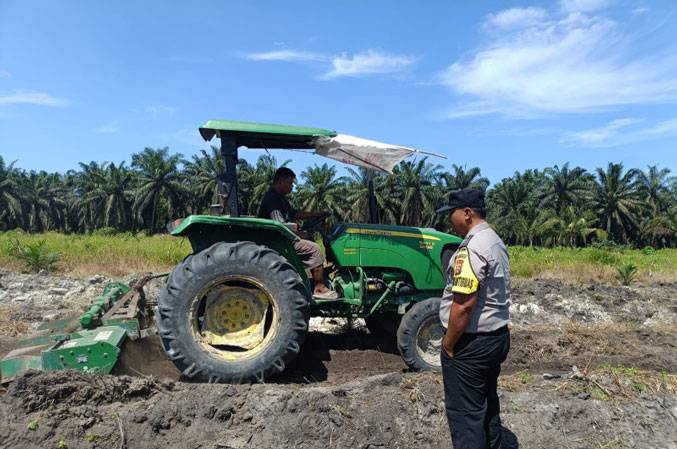 Polsek Kandis Dukung Ketahanan Pangan, Lahan Jagung 15 Hektare Disiapkan dan Tanaman Tumpang Sari Terus Dipantau