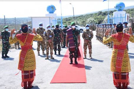 Asops Kasad Kunjungi Kontingen Garuda di Naqoura